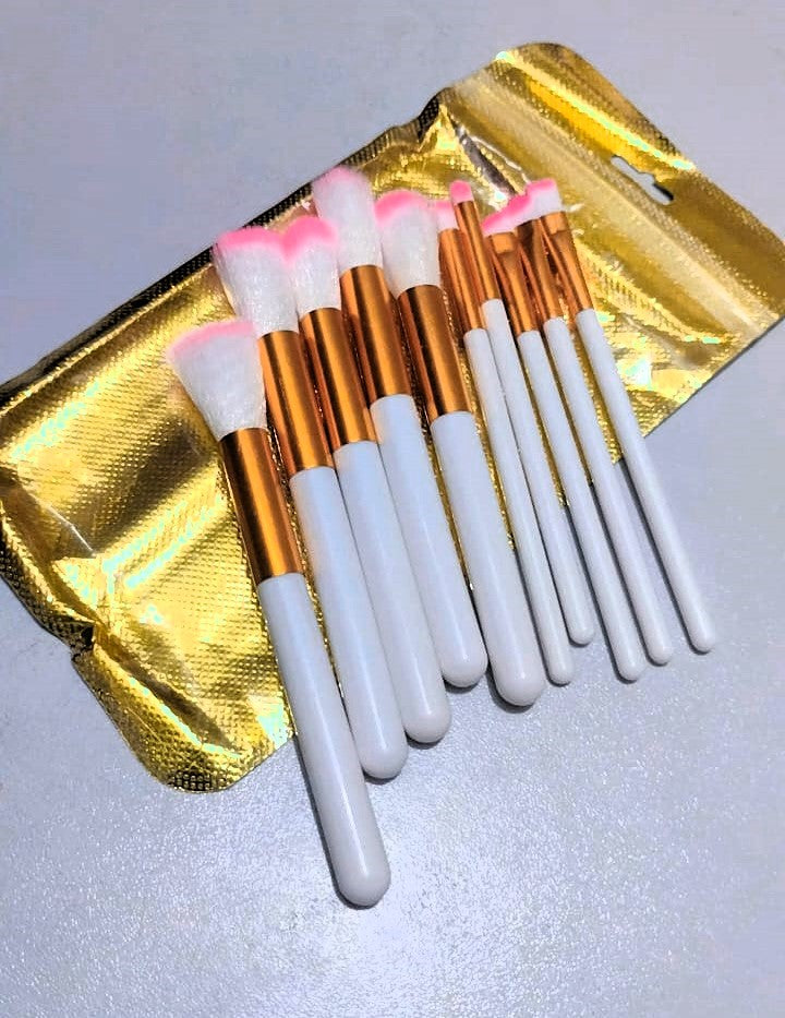 Brand New Bundle Makeup Deal at Discounted Price | Best Deal Ever