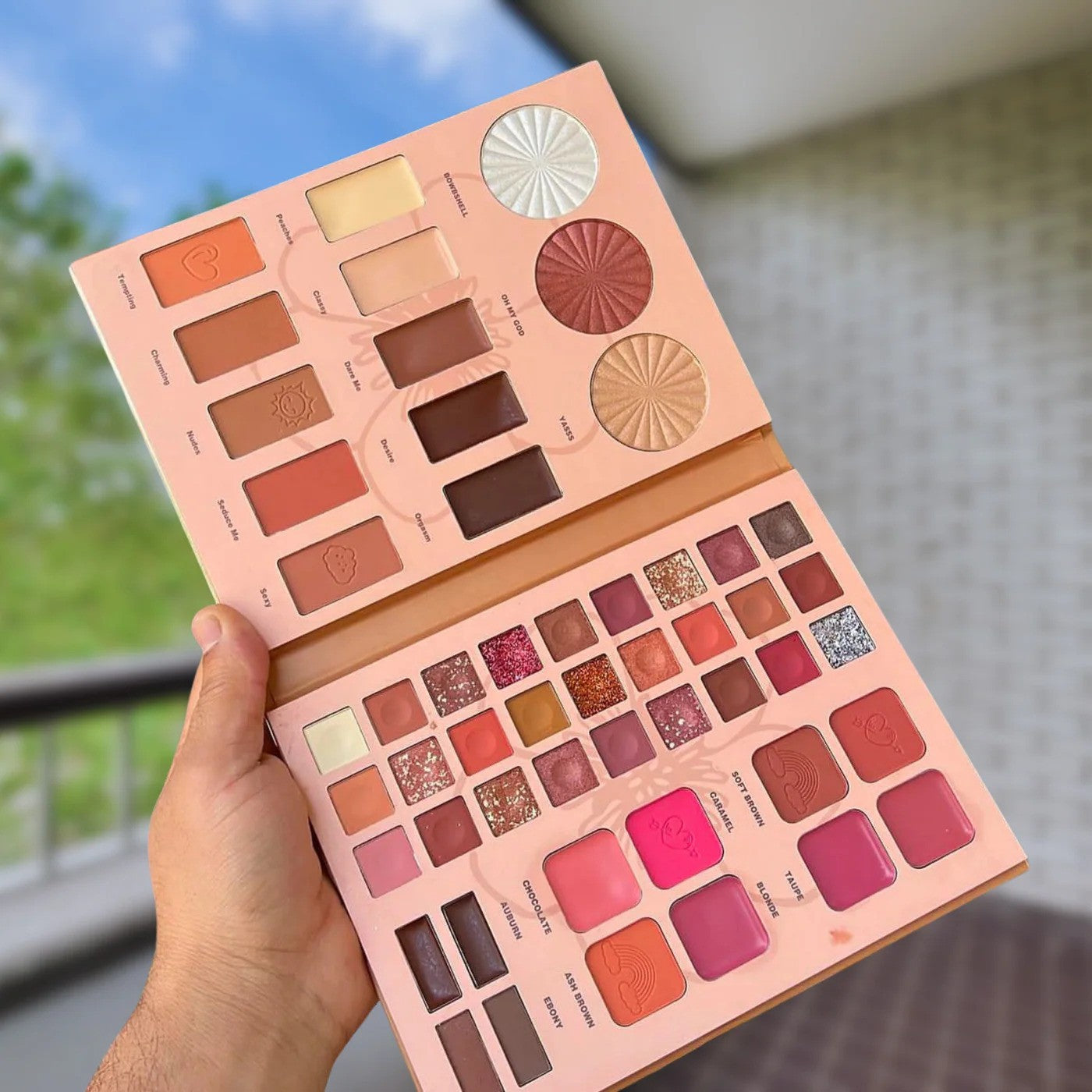 Mocallure All-in-One Makeup Kit – Professional Eyeshadow, Lipstick, Highlighter & Blush Palette for Complete Face Makeup